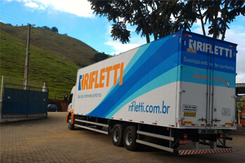 Rifletti Transportes Foto 4